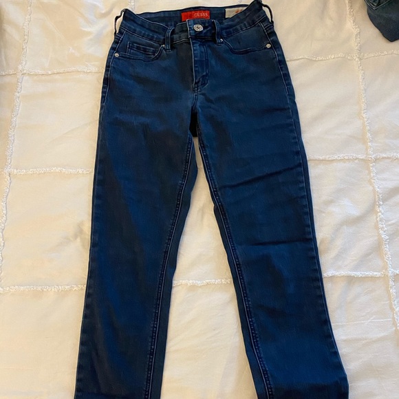 GUESS Jeans - Picture 2 of 2